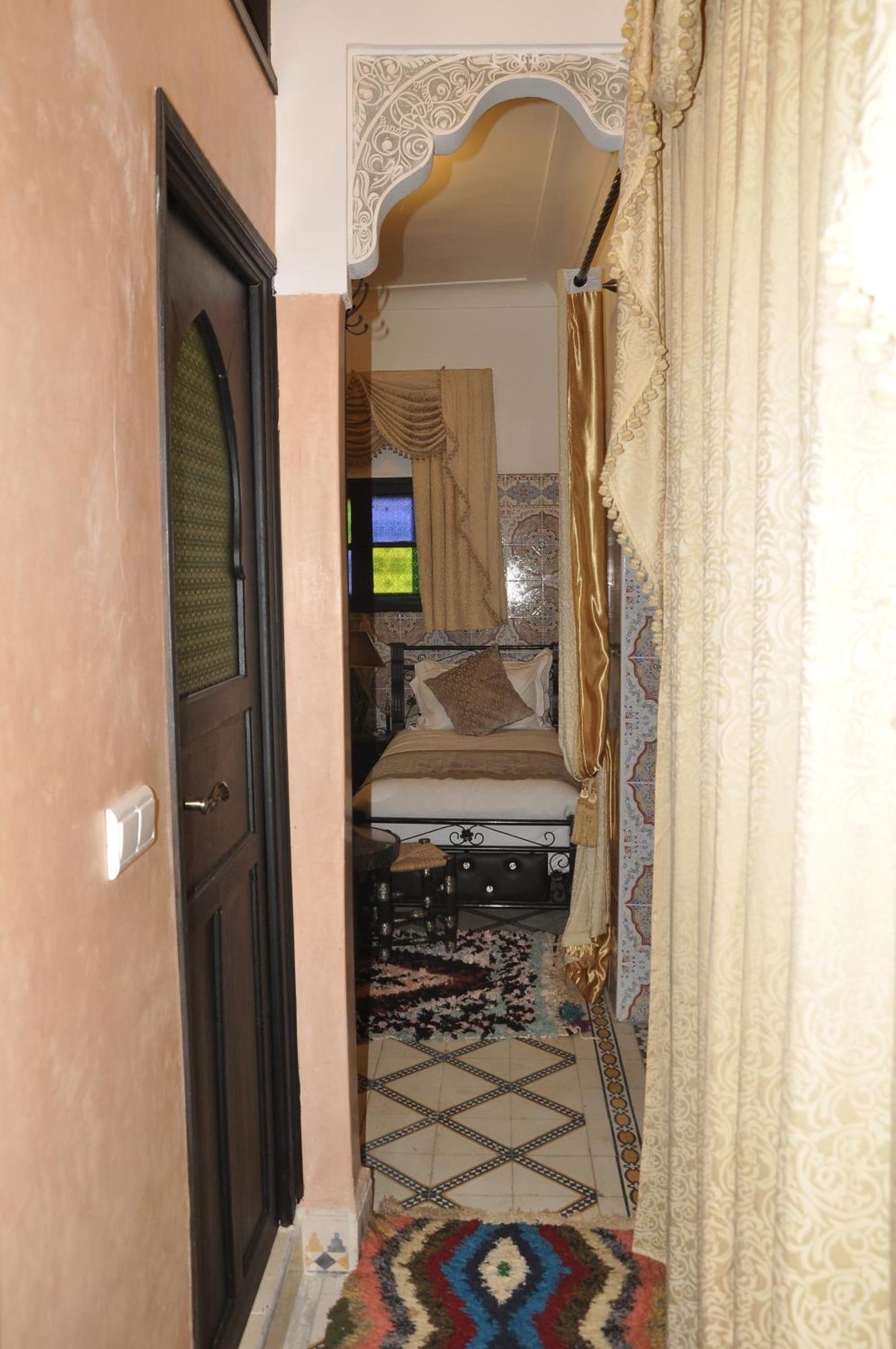 Riad La Porte D'Or & Spa Marrakesh Exterior photo